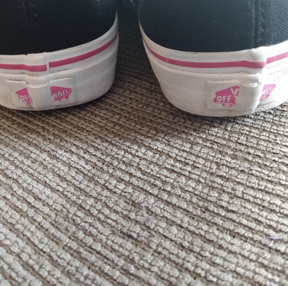 Vans Black sneakers with Colorful lace loops - Picture 4 of 5